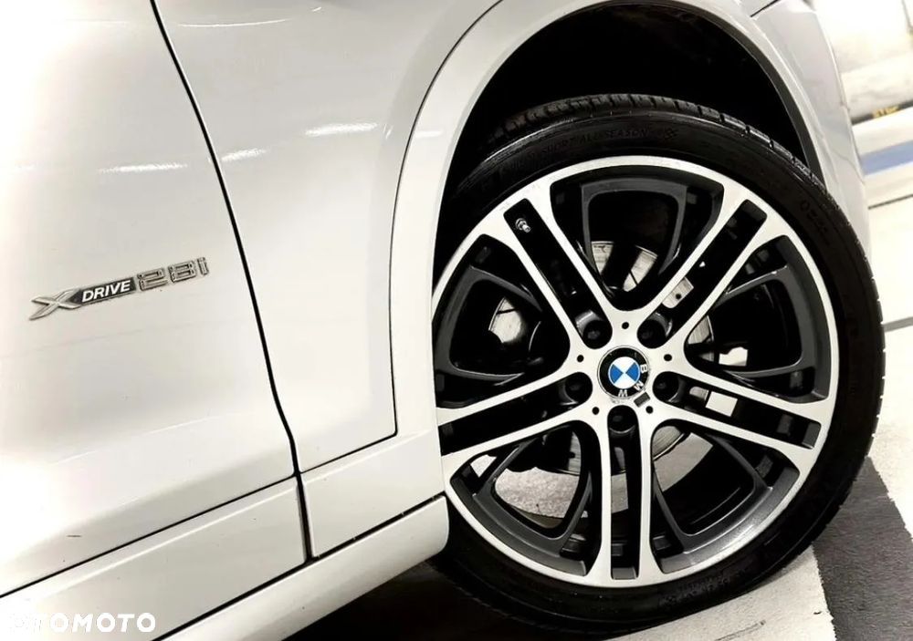 BMW X3 28i xDrive - 8