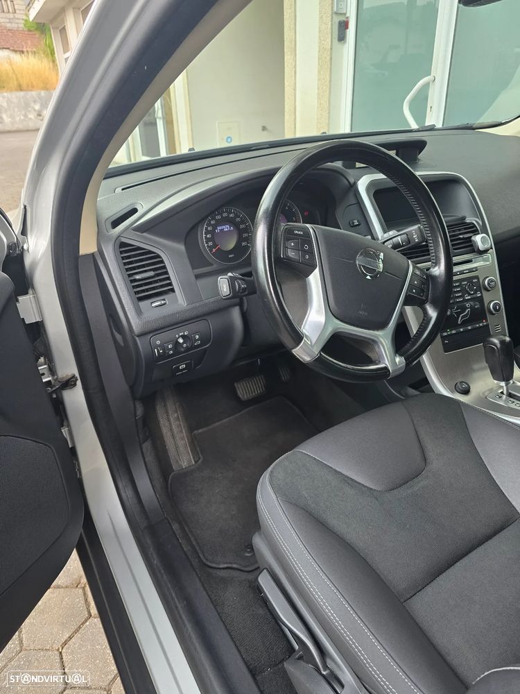 Volvo XC 60 2.4 D Geartronic - 7