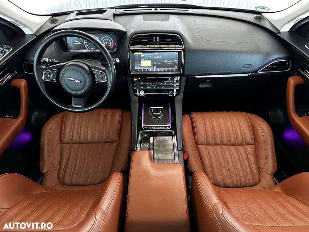 Jaguar F-Pace 30d AWD 300 Sport - 7