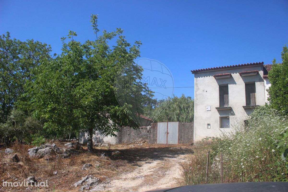 Moradia T2 para venda - Grande imagem: 3/13