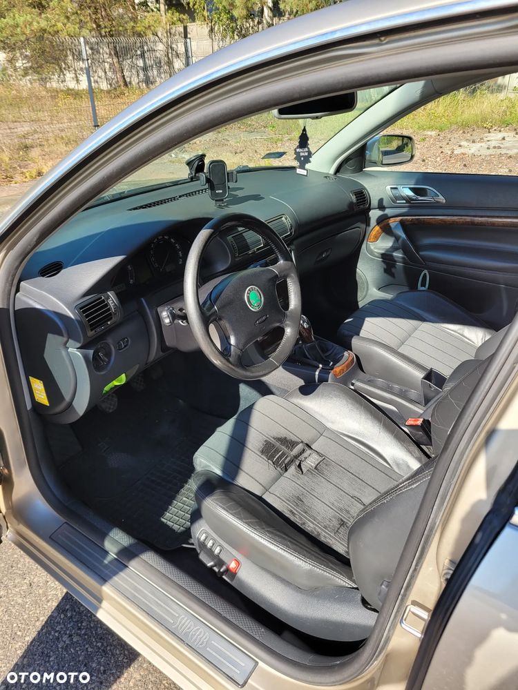 Skoda Superb 1.9 TDI Elegance - 16