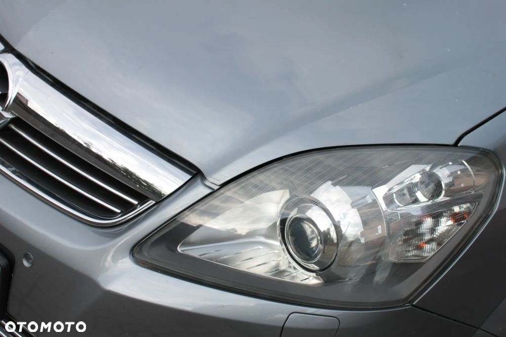 Opel Zafira - 7
