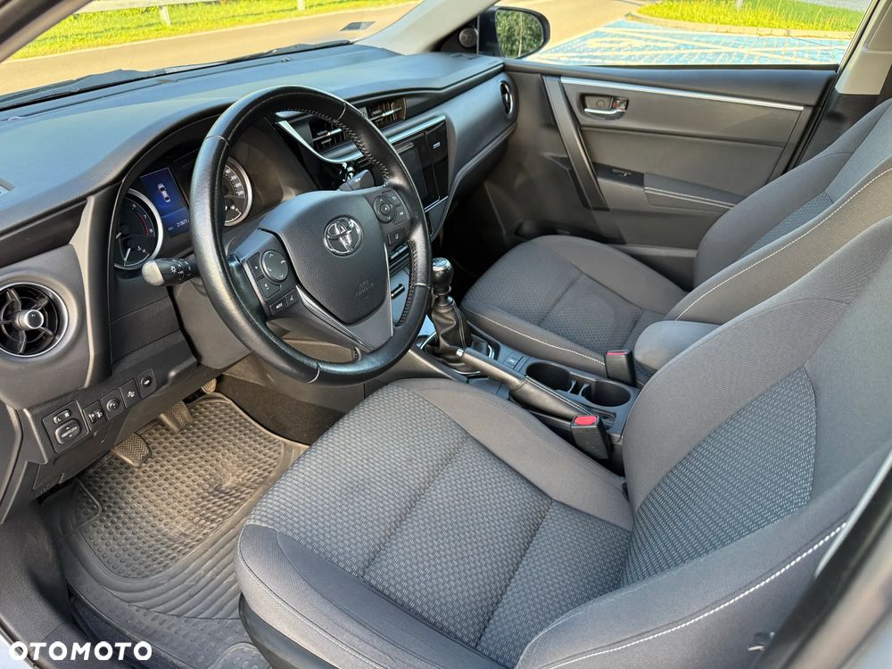Toyota Corolla 1.6 Premium EU6 - 12