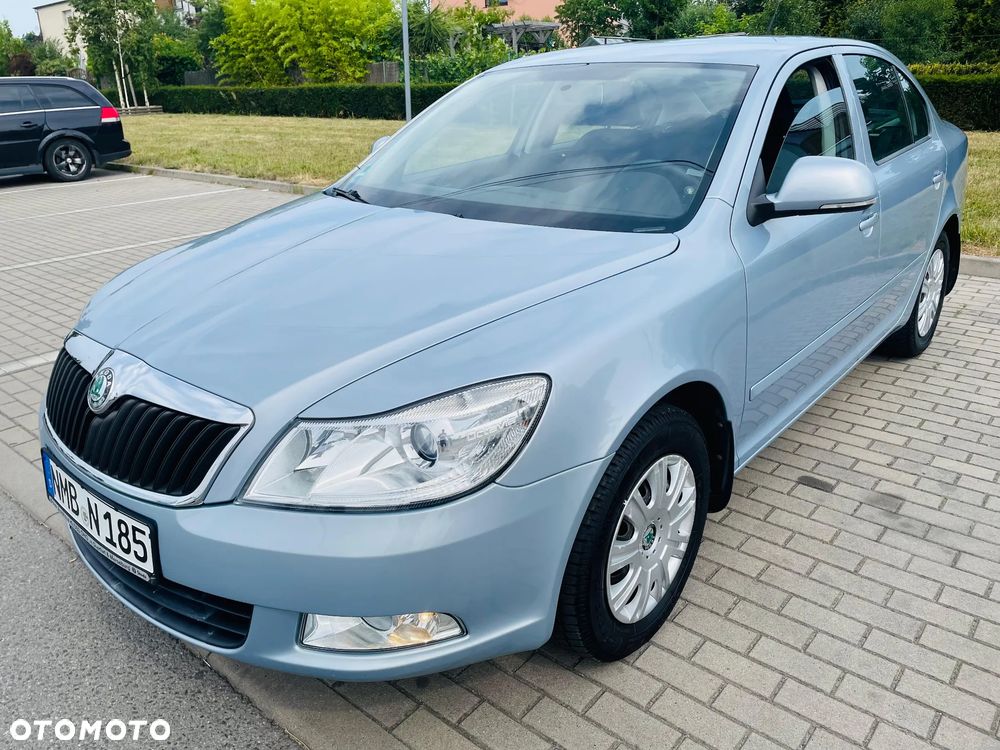 Skoda Octavia 1.6 Team Edition - 1