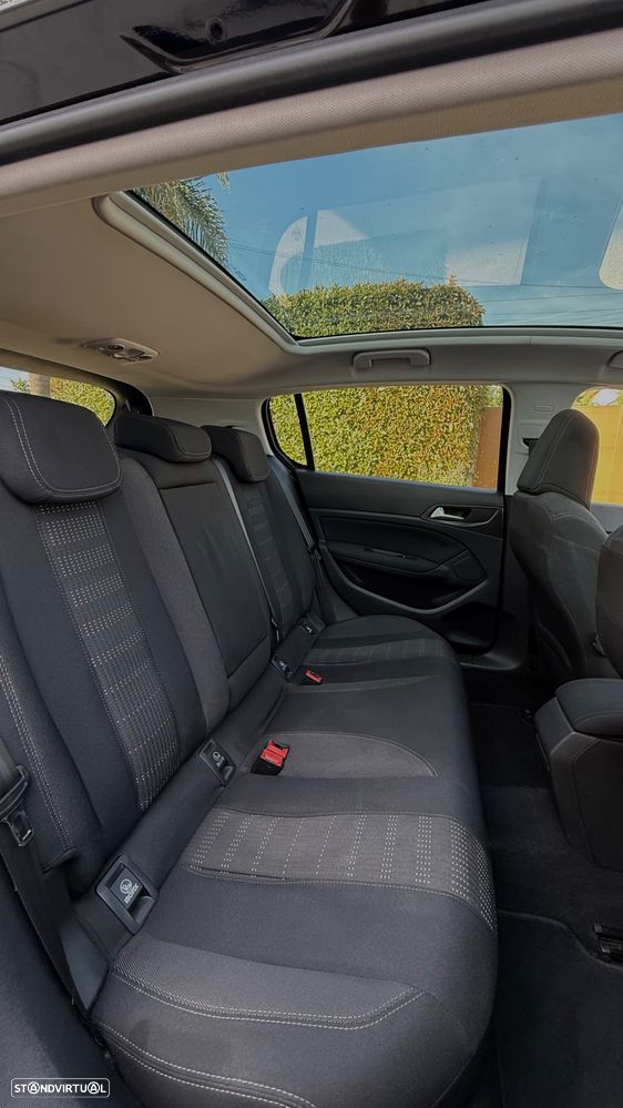 Peugeot 308 1.2 PureTech Allure J17 - 7