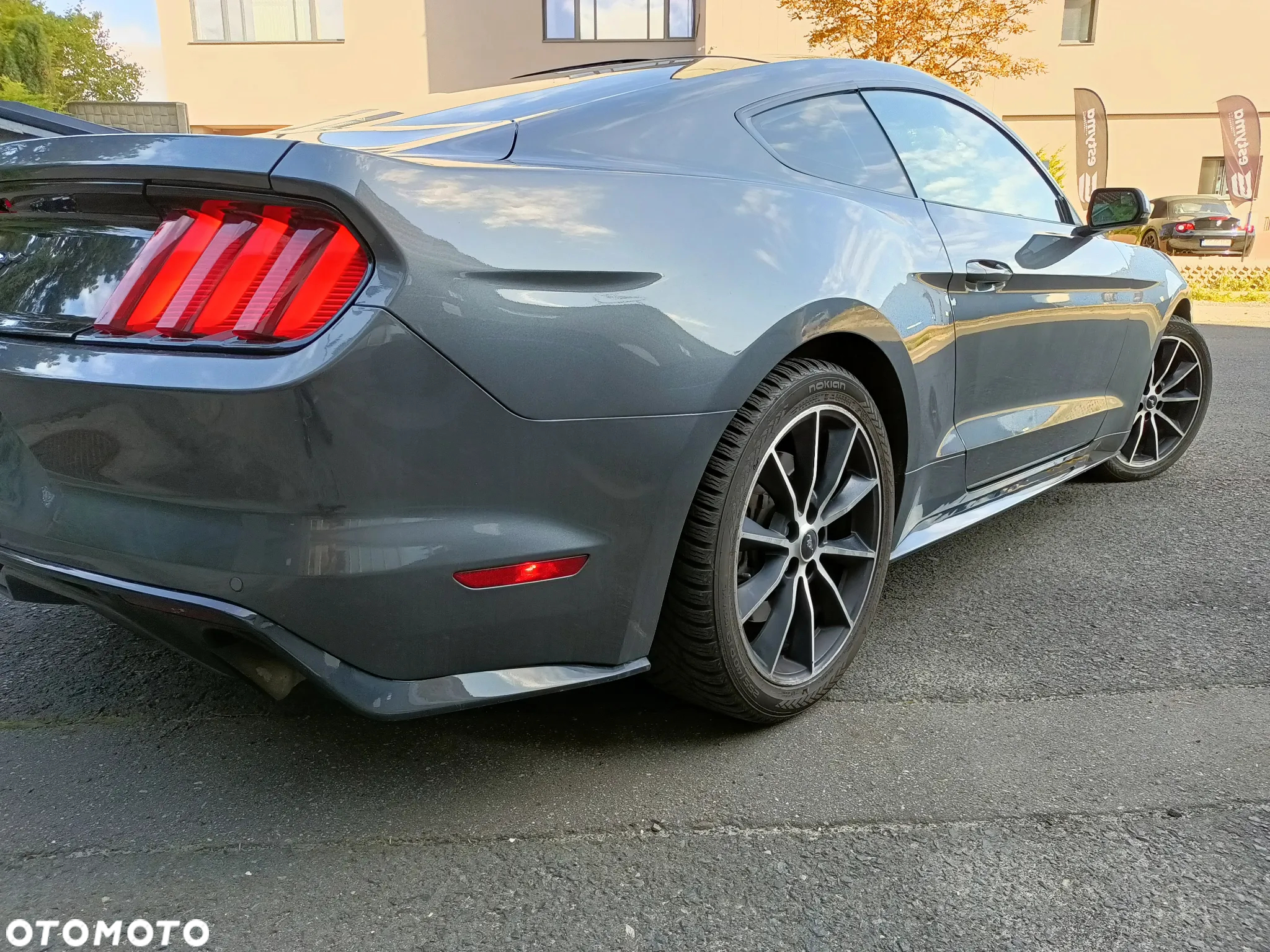 Ford Mustang 2.3 Eco Boost - 5