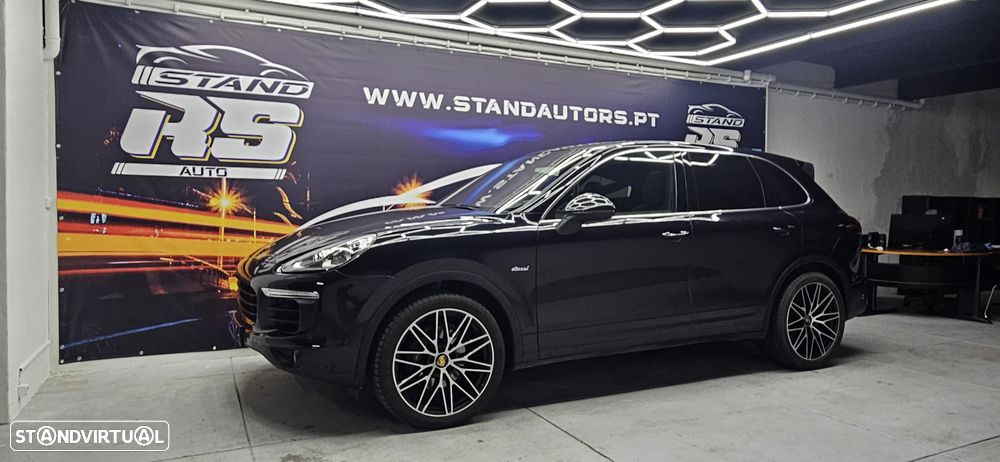 Porsche Cayenne Standard - 3