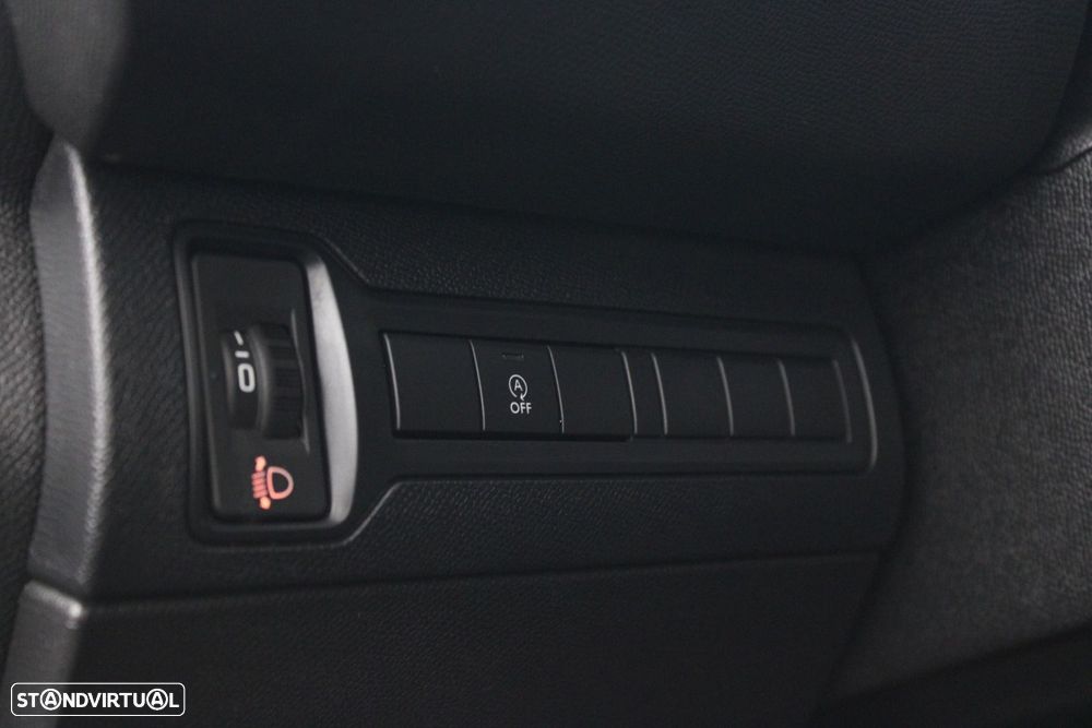 Peugeot 308 1.5 BlueHDi Business Line - 12