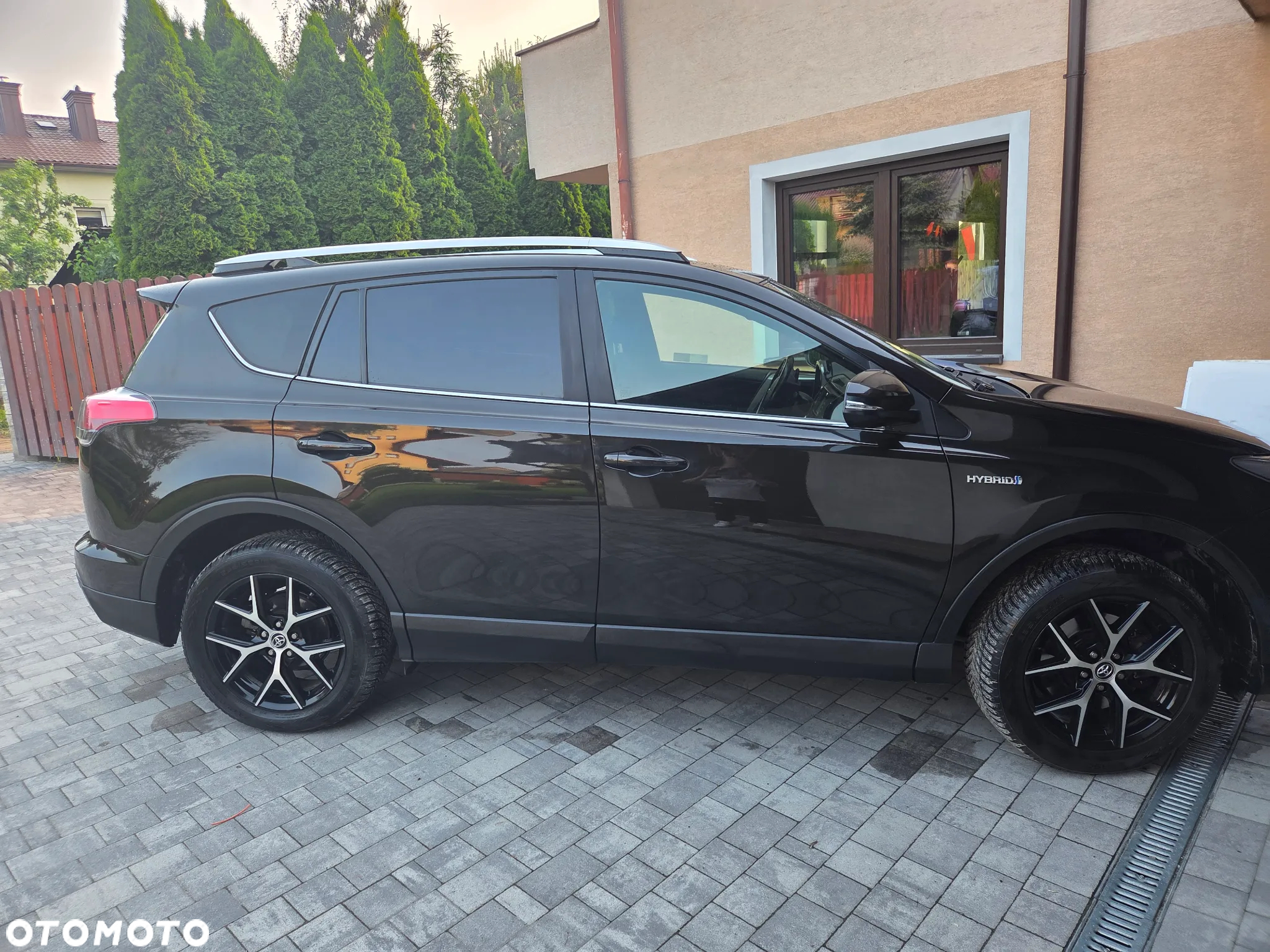 Toyota RAV4 Hybrid Premium 4x4 - 6