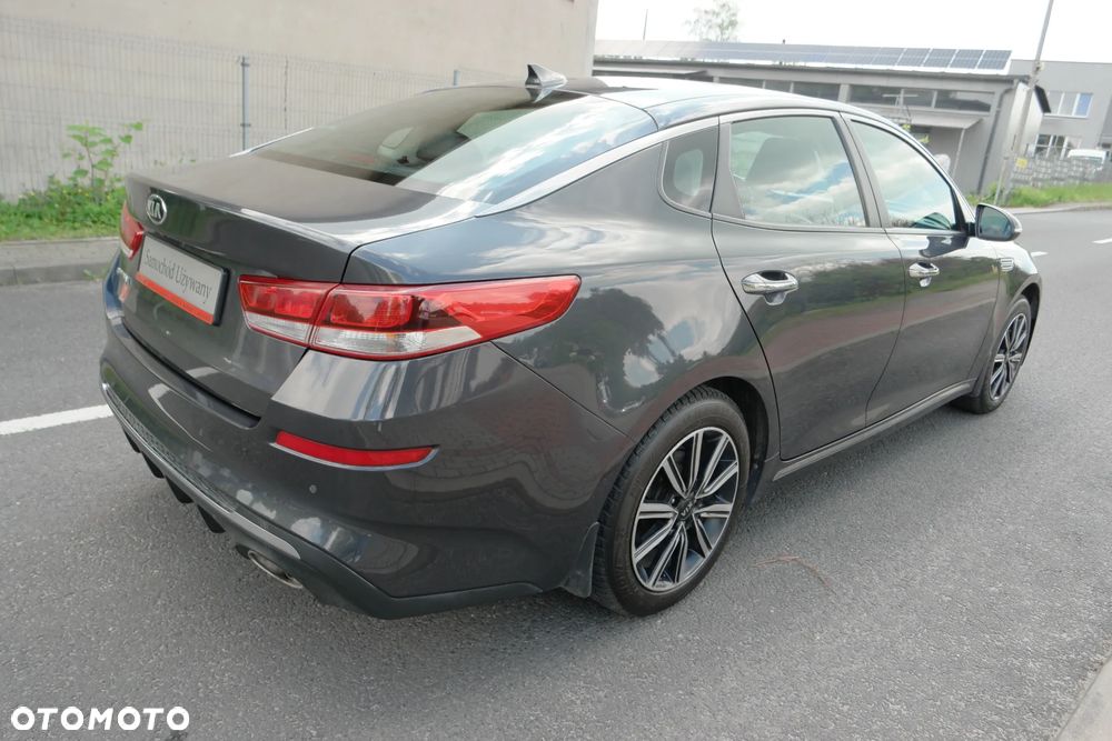 Kia Optima - 6
