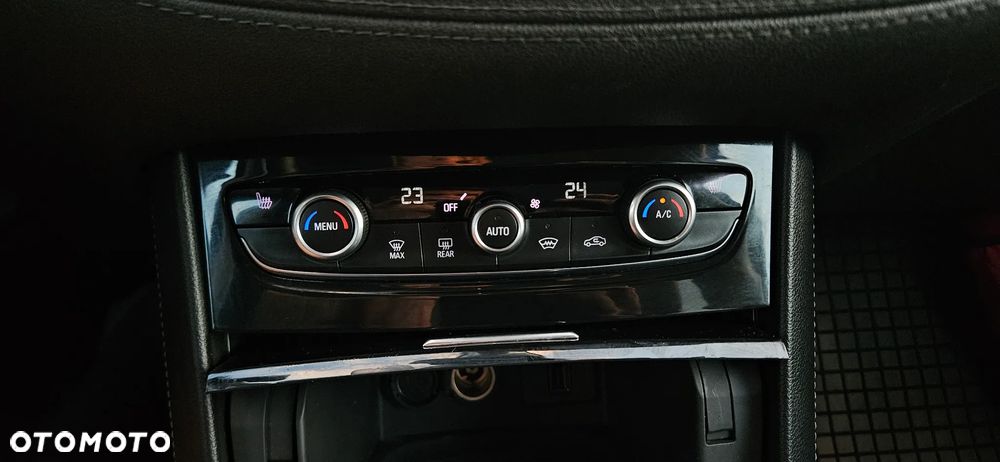Opel Grandland X 1.2 Start/Stop Automatik Business Edition - 13