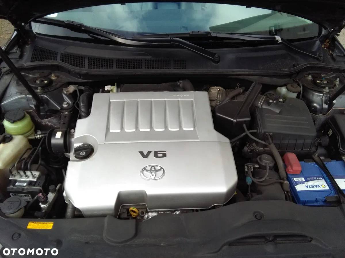 Toyota Camry 3.5 V6 SE - 21