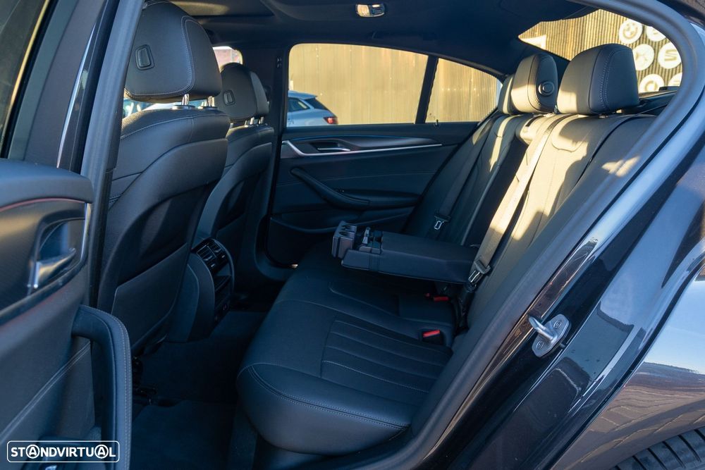 BMW 530 e Pack M - 15