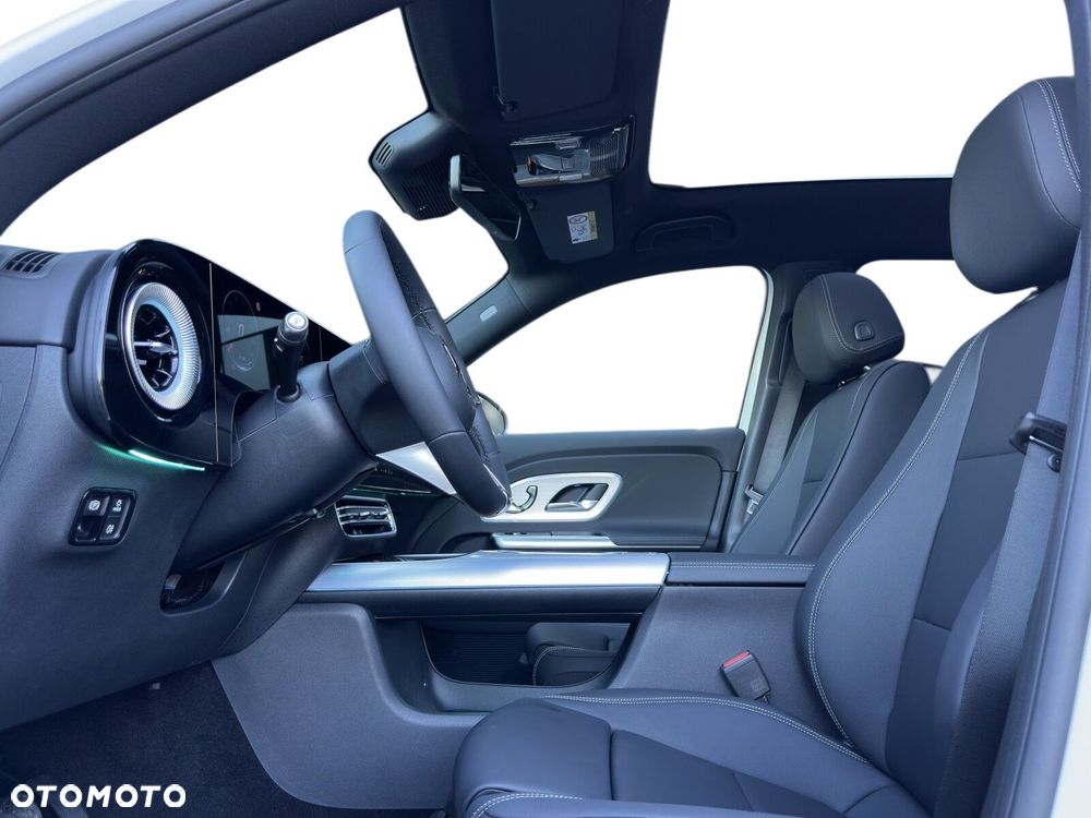 Mercedes-Benz GLB 250+ EQ 85kWh - 13