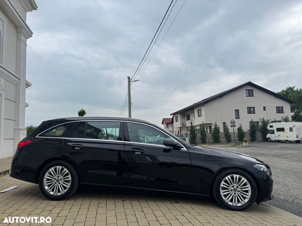Mercedes-Benz C - 26