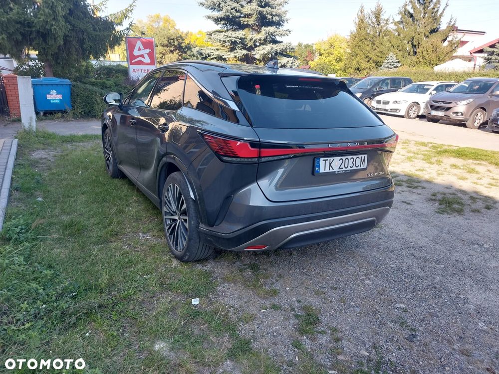 Lexus RX - 4