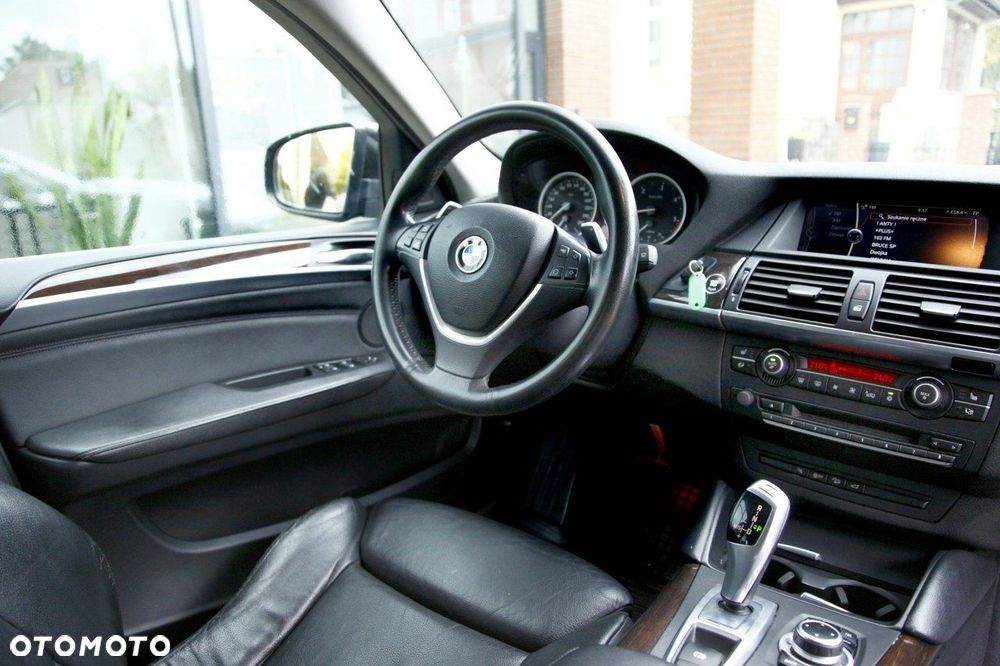 BMW X6 - 13