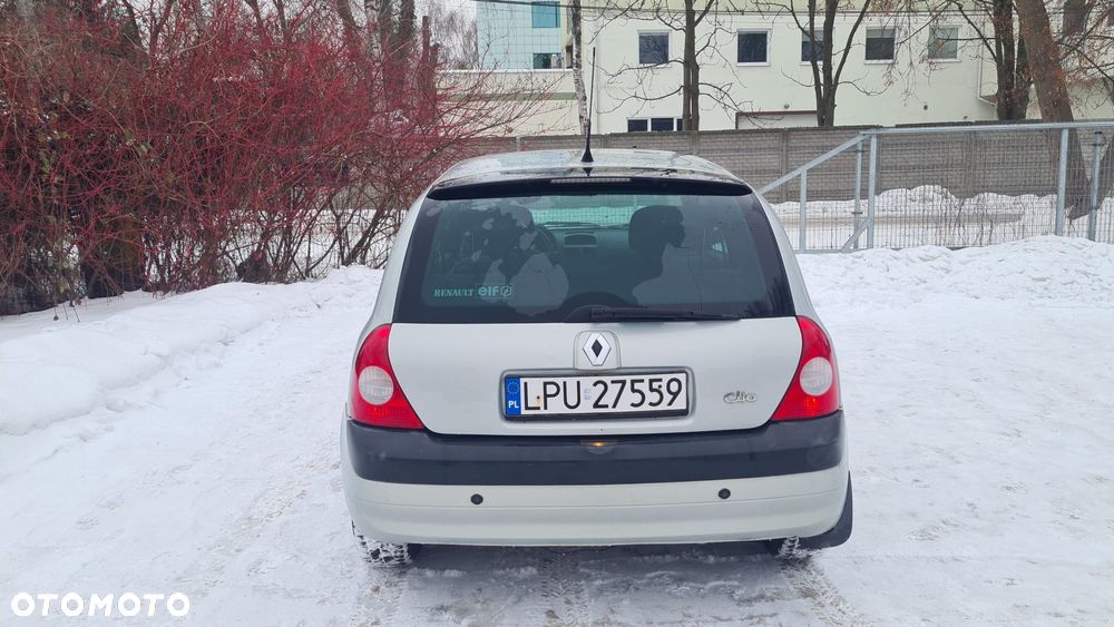 Renault Clio 1.4 16V Expression - 6