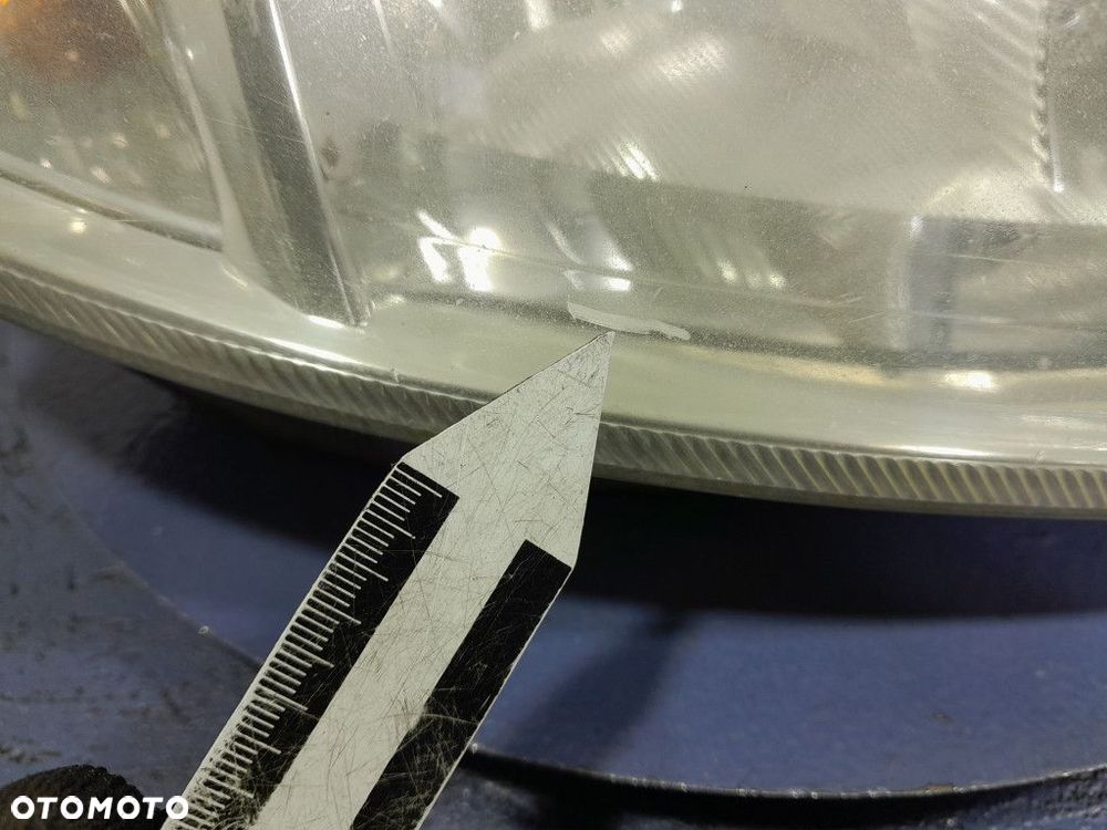 OPEL CORSA C LIFT REFLEKTOR LAMPA PRZÓD PRAWY EU - 5