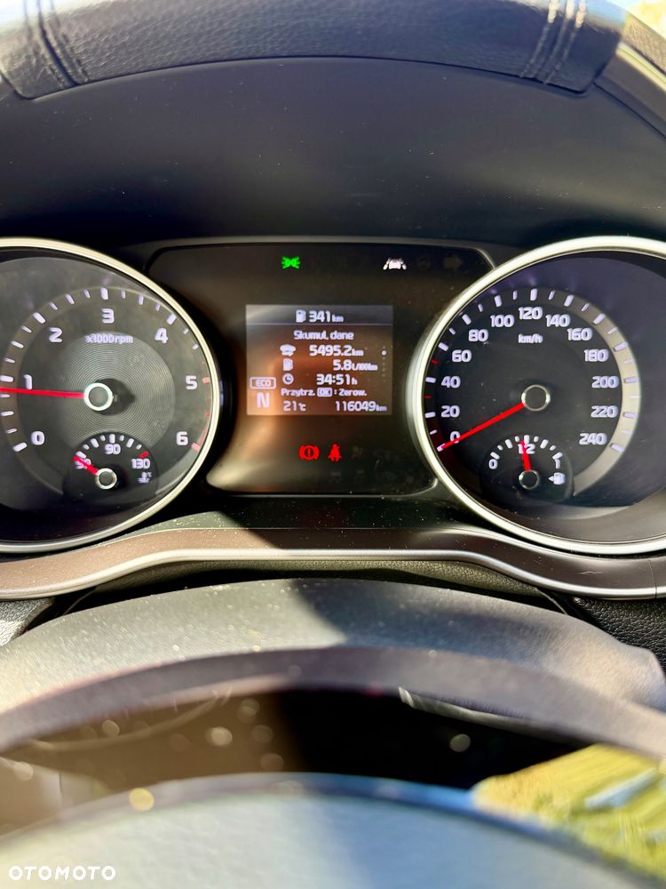 Kia Ceed 1.6 CRDi mHEV M - 12