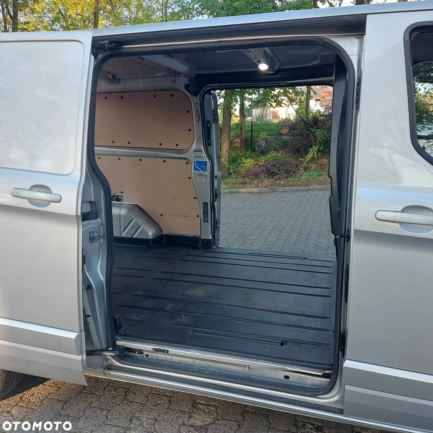 Ford Transit Custom - 9