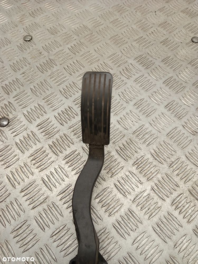 PEUGEOT 2008 LIFT 15-19r. 1.2B PEDAŁ POTENCJOMETR GAZU 9671433780 - 2
