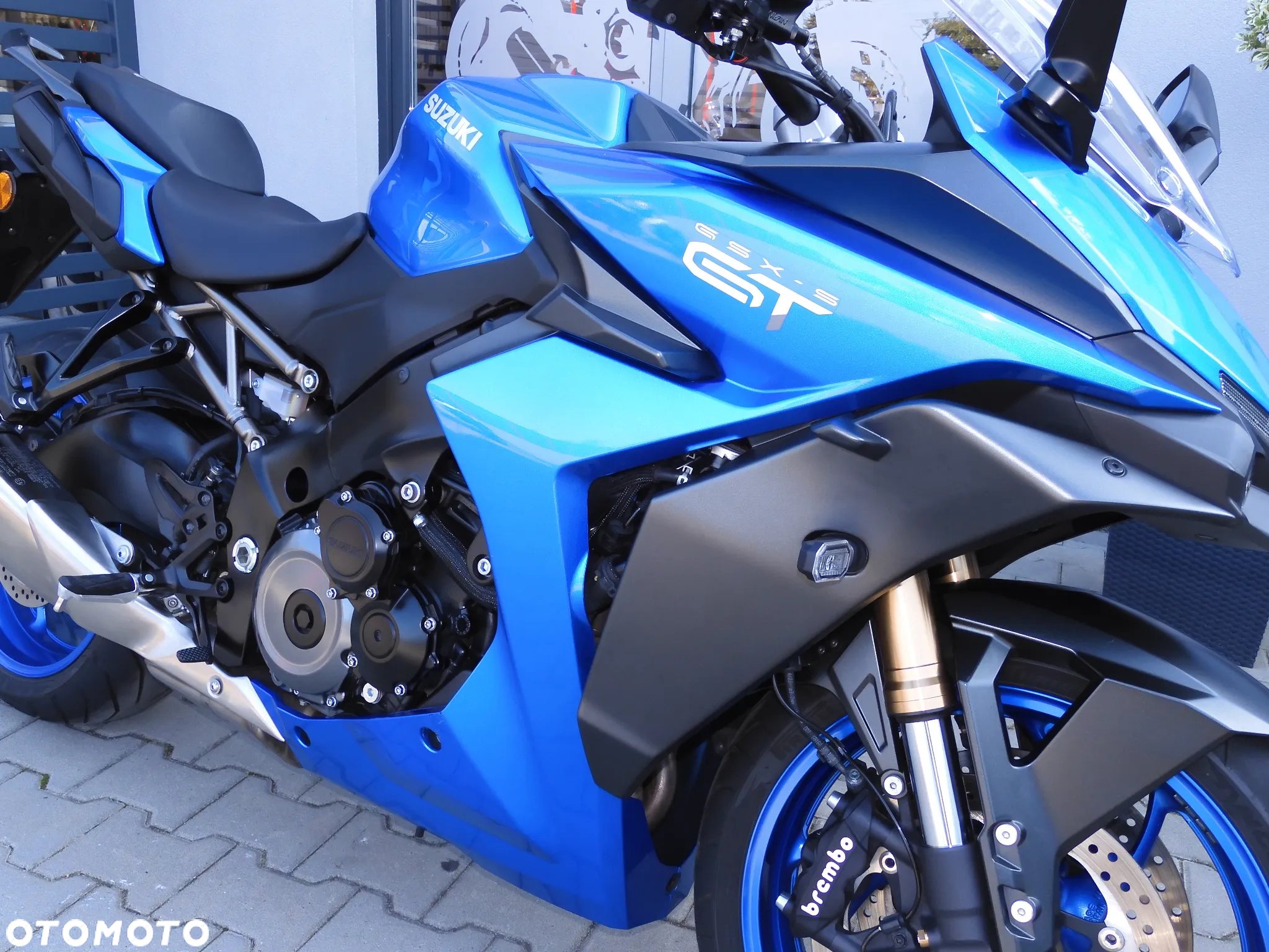 Suzuki GSX 1000 - 5