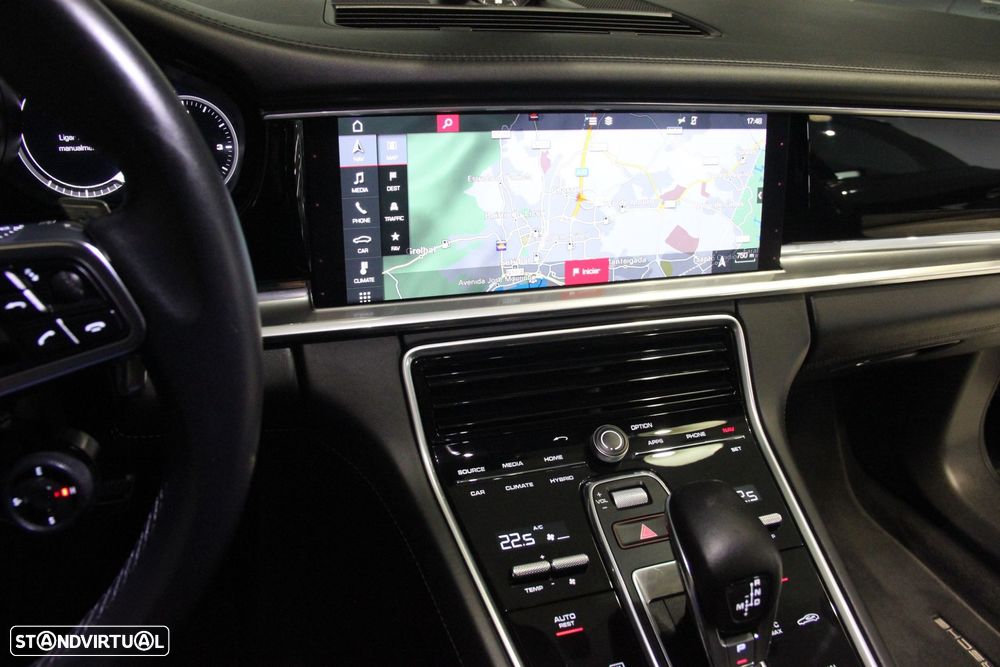 Porsche Panamera Sport Turismo 4 E-Hybrid Platinum Edition - 12