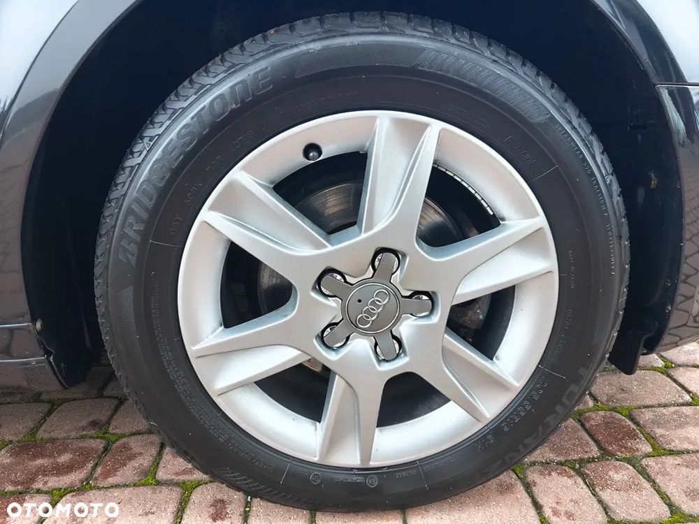 Audi A3 Sportback 1.6 Attraction - 27