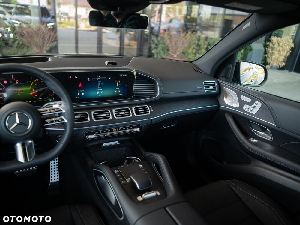 Mercedes-Benz GLE - 16