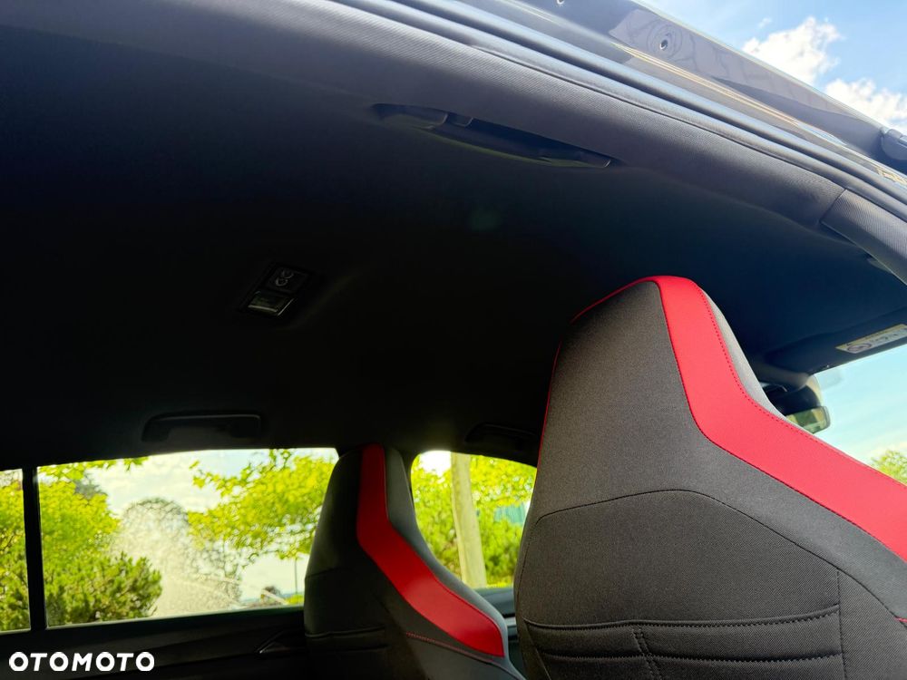 Volkswagen Golf 2.0 TSI OPF GTI - 34