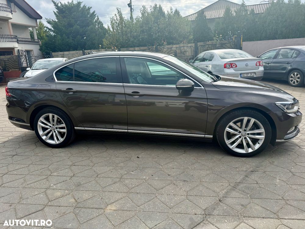 Volkswagen Passat 2.0 TDI DSG Comfortline - 2