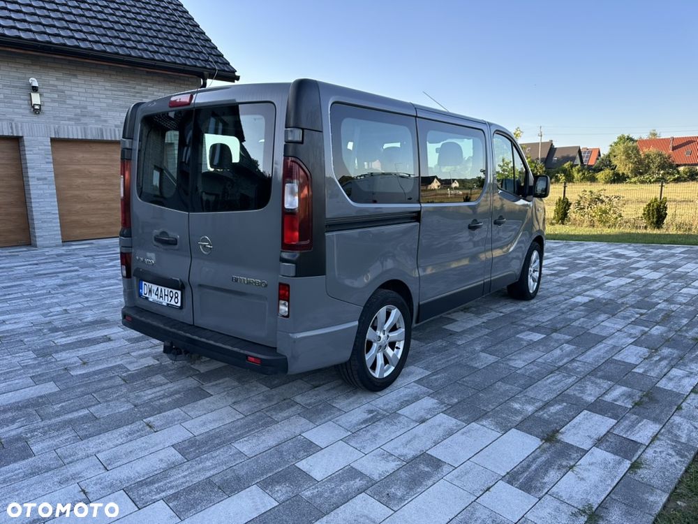 Opel Vivaro - 7