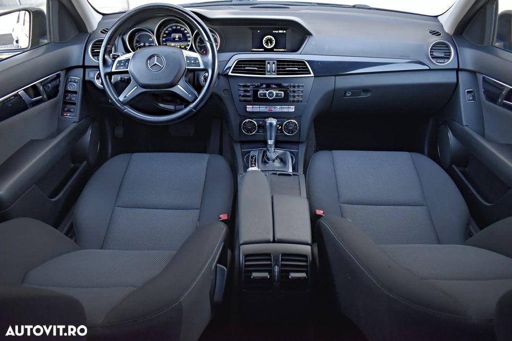 Mercedes-Benz C 180 CDI DPF (BlueEFFICIENCY) 7G-TRONIC Avantgarde - 7
