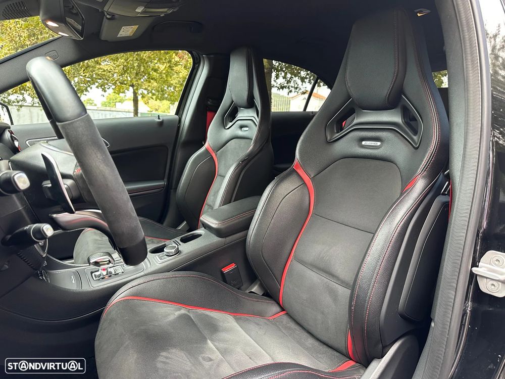 Mercedes-Benz A 45 AMG - 9