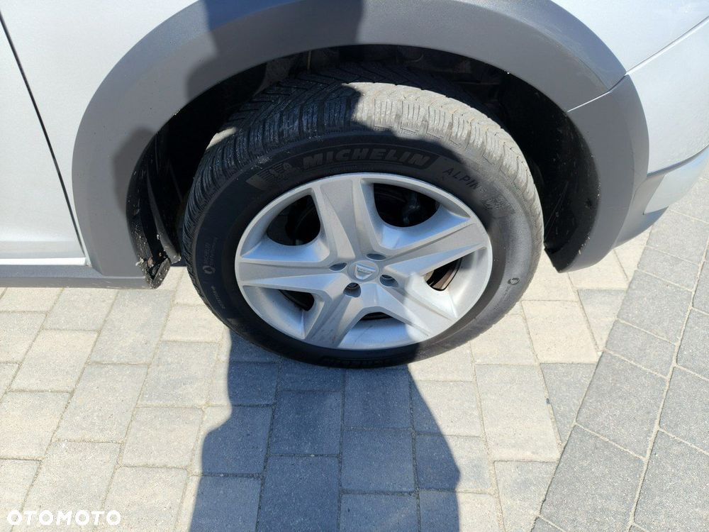 Dacia Sandero Stepway dCi 90 Ambiance - 32