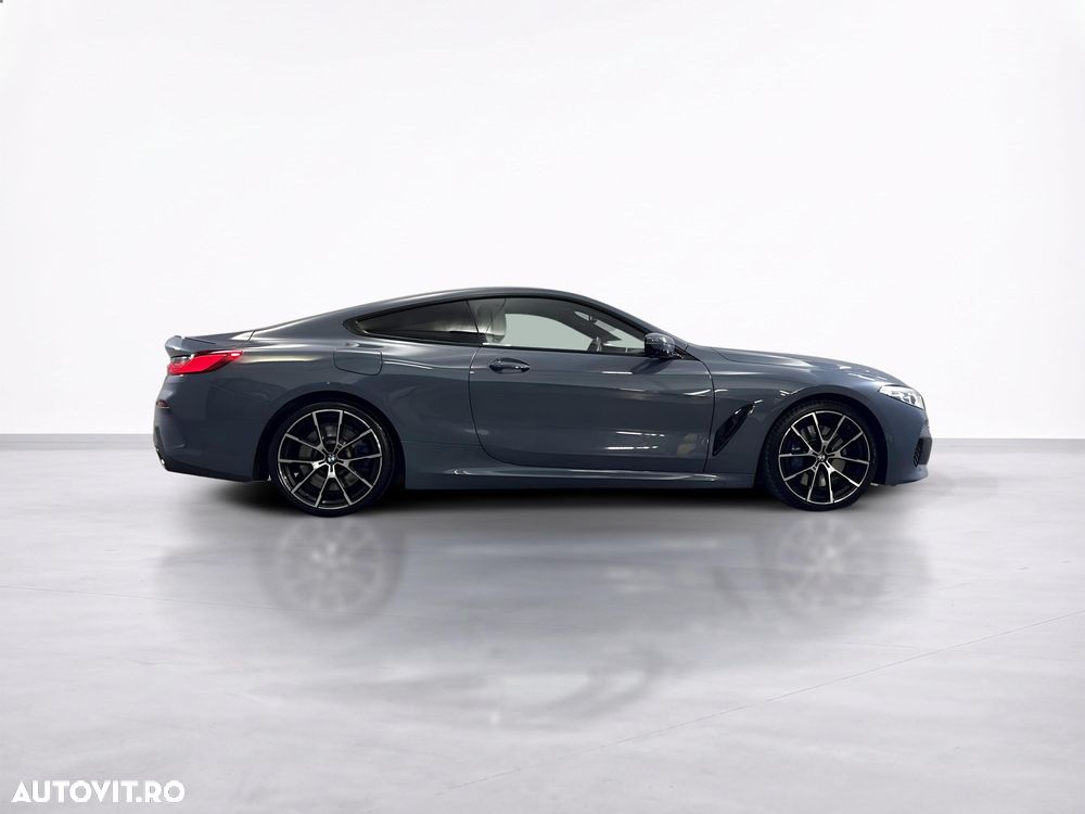BMW Seria 8 - 7