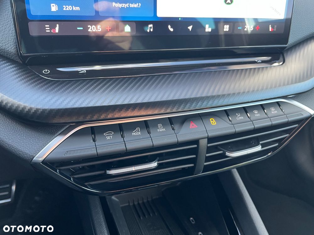 Skoda Octavia 2.0 TDI Sportline DSG - 18