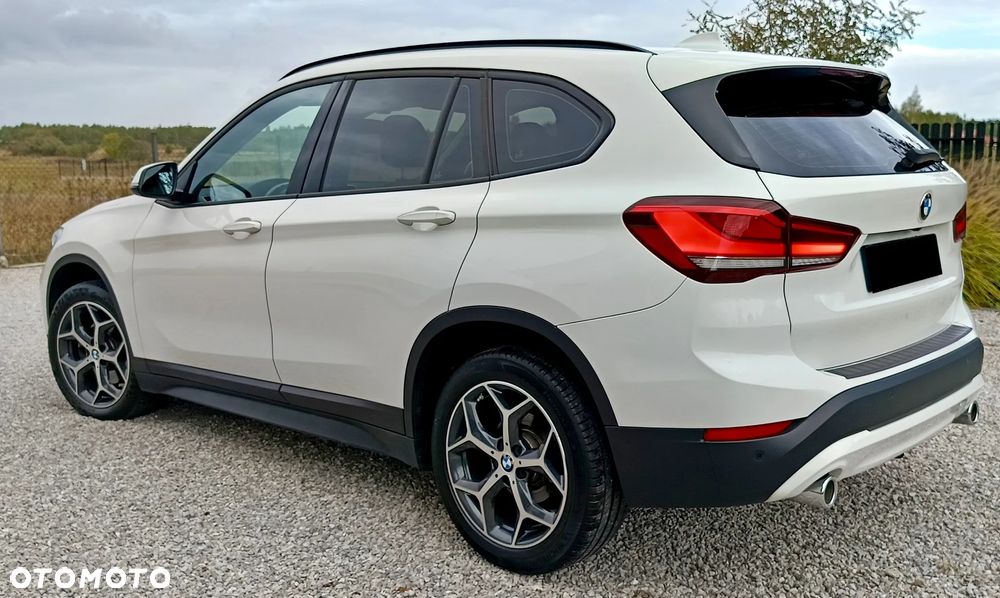 BMW X1 sDrive18d M Sportpaket - 3