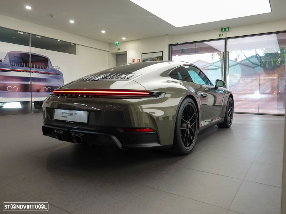 Porsche 911 (992) - 5