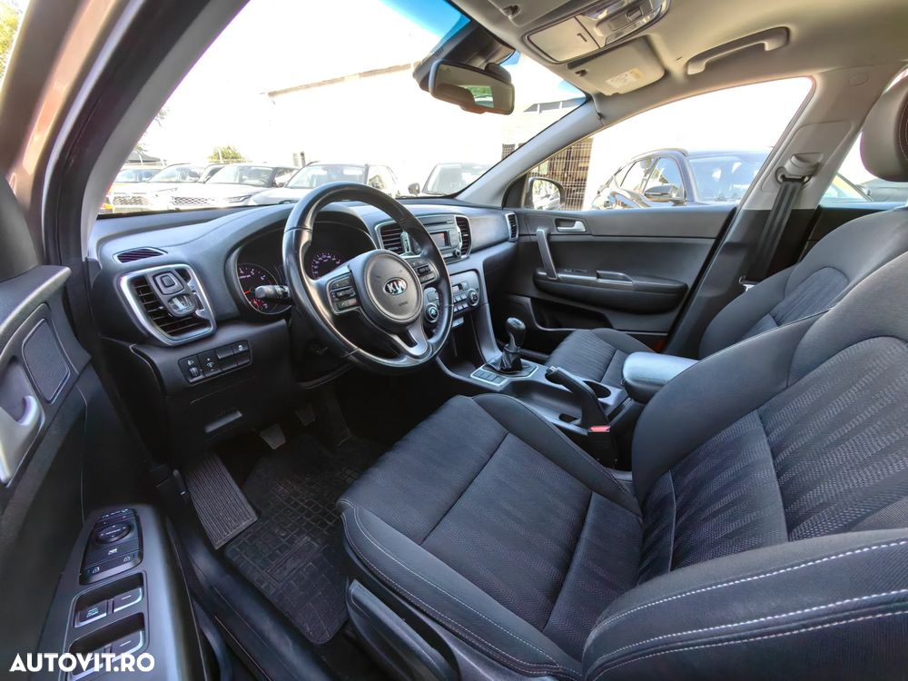 Kia Sportage 1.6 GDI 6MT 4x2 Style - 6