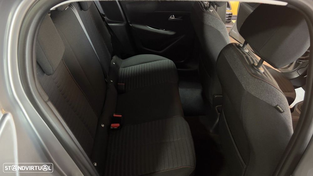 Peugeot 208 1.2 PureTech Active Pack - 9