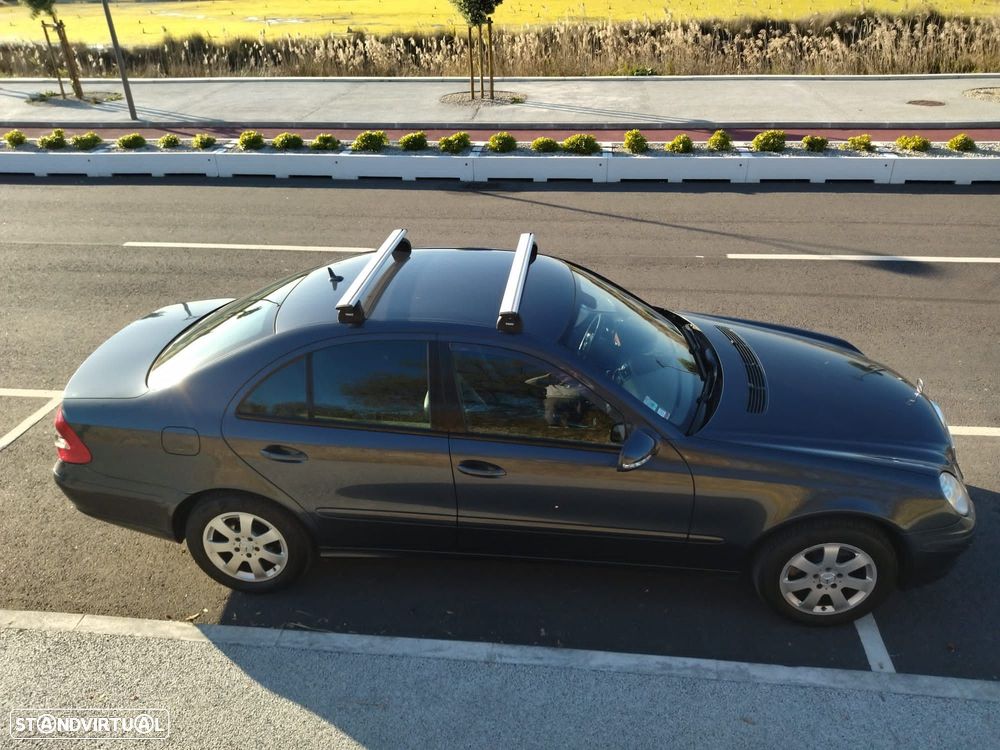 Mercedes-Benz E 200 - 13