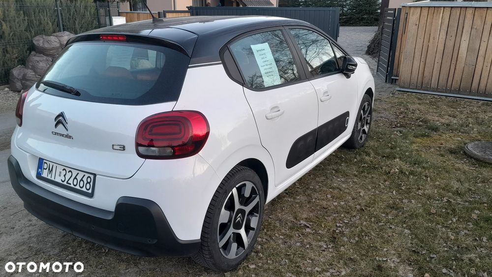 Citroën C3 Pure Tech 82 SHINE - 3