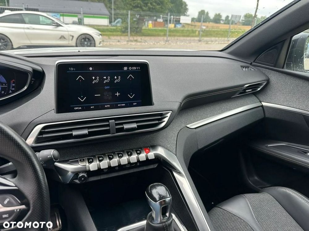 Peugeot 3008 - 14