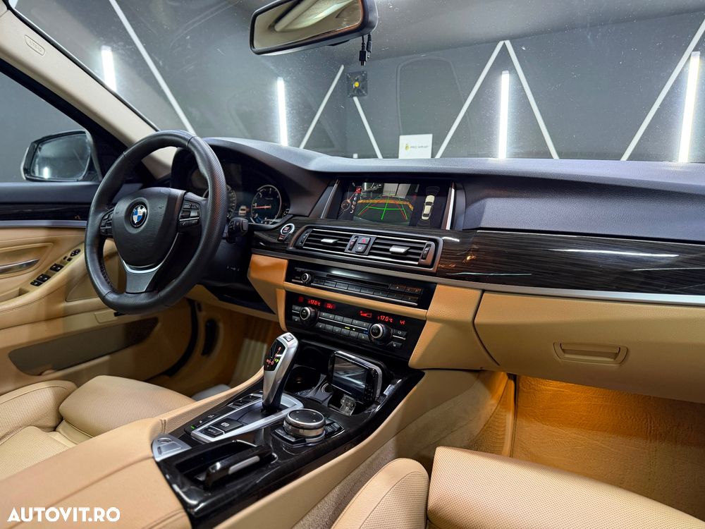 BMW Seria 5 520d xDrive Aut. Luxury Line - 31