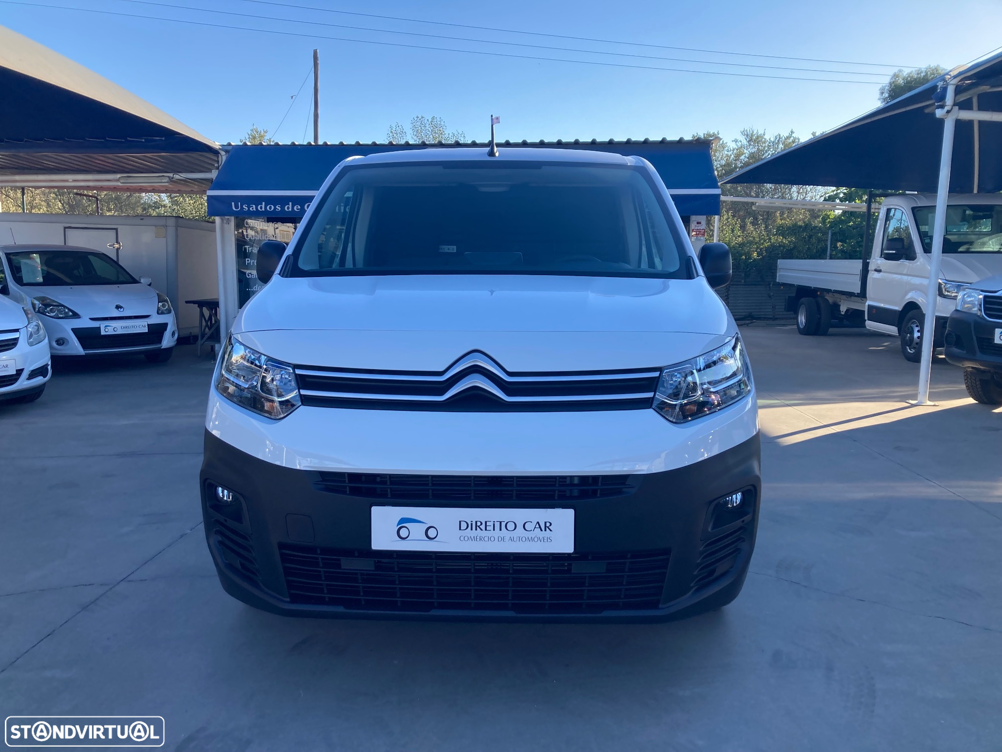 Citroën Berlingo longa L2H1 1.5 BlueHdi 102 Cv Van 3 Lug - 3
