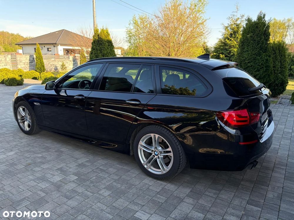 BMW Seria 5 520i - 5