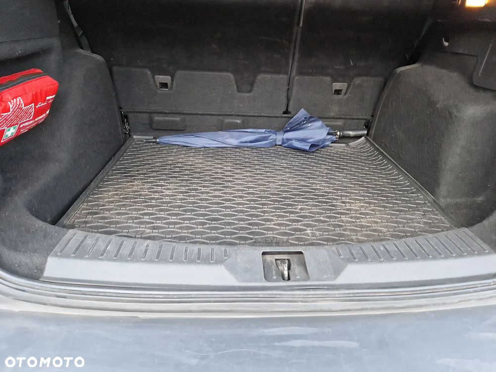 Ford Kuga 2.0 TDCi 4x4 Titanium - 15