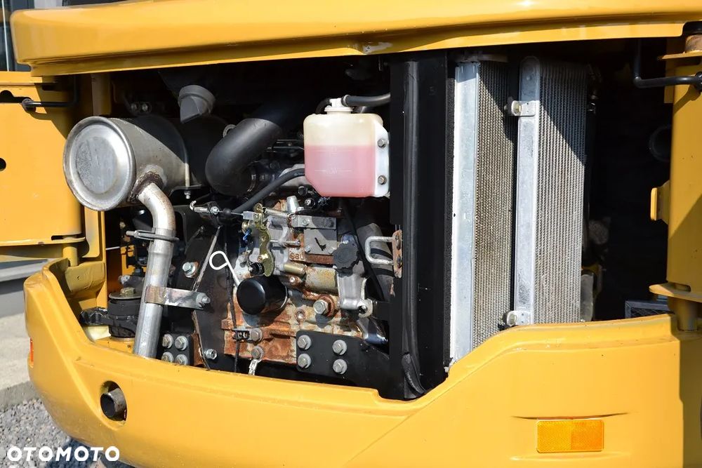 Caterpillar 302.5 - 17